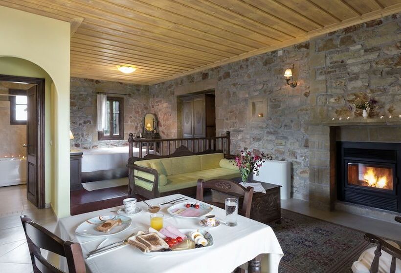 Klymeni Traditional Homes