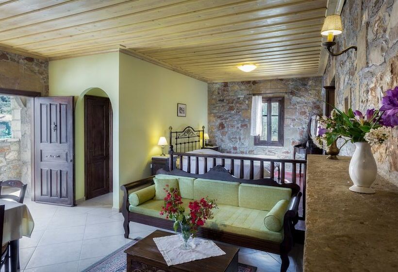 Klymeni Traditional Homes