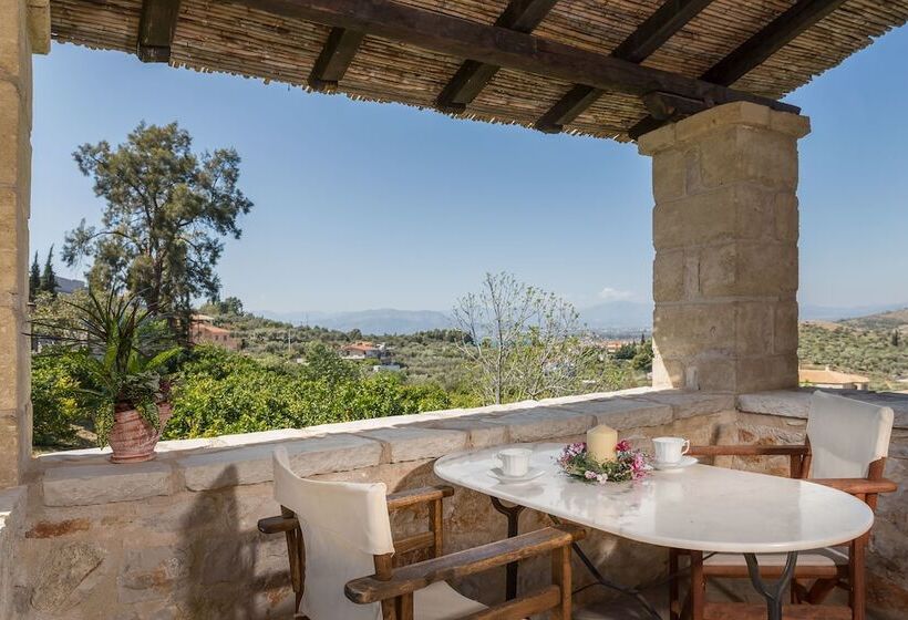 Klymeni Traditional Homes