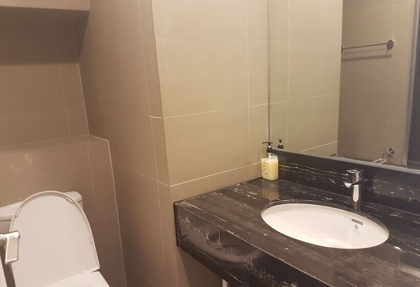 Lux Milano Residences Versace Makati