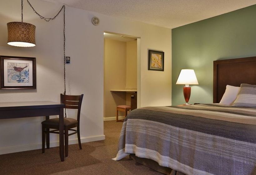 فندق على الطريق Harbor Inn