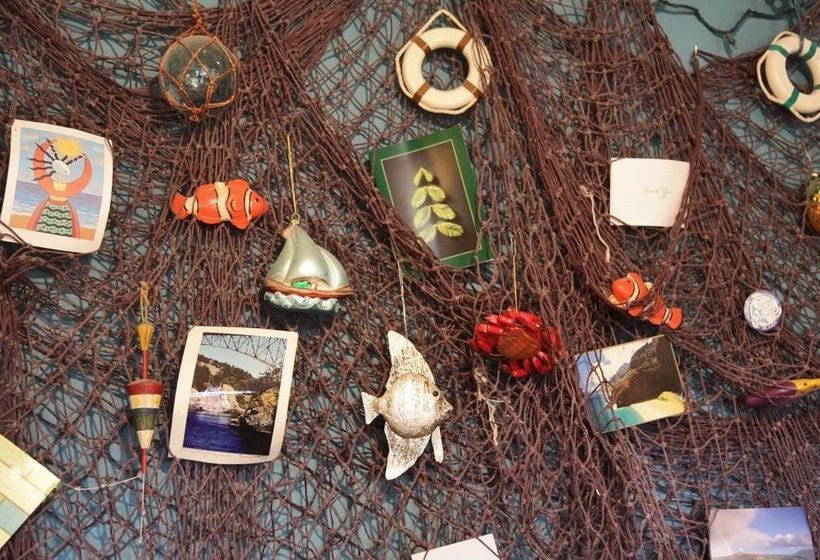 فندق على الطريق Harbor Inn