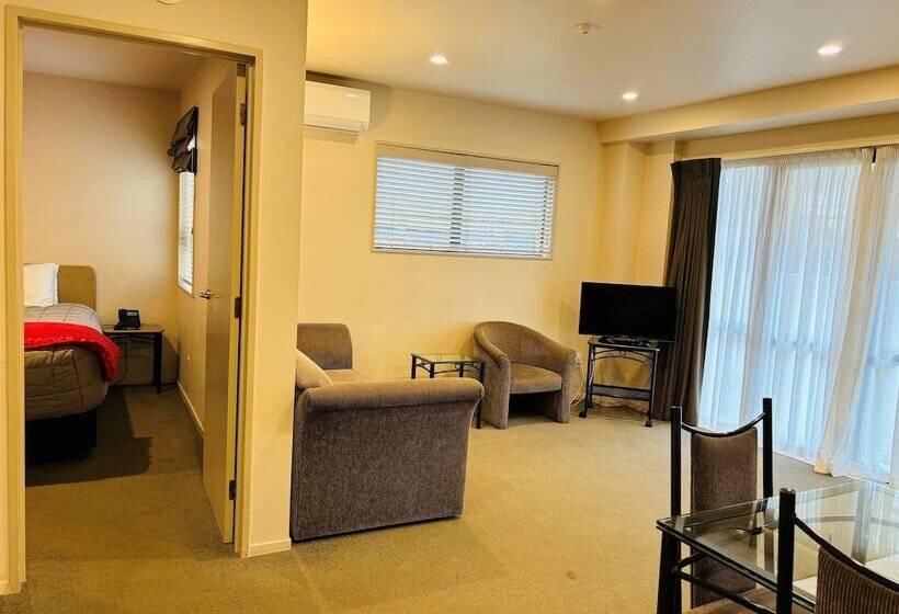 모텔 Southgate Motor Inn