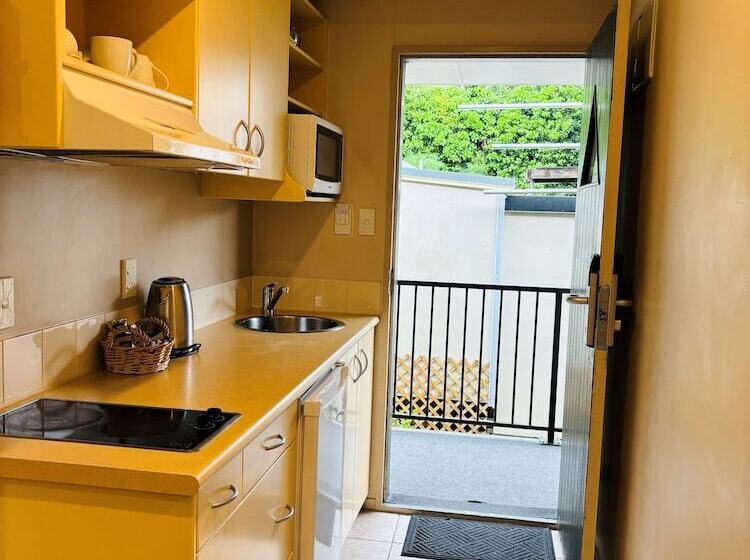 모텔 Southgate Motor Inn