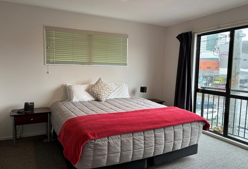 모텔 Southgate Motor Inn