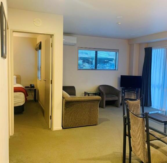 모텔 Southgate Motor Inn