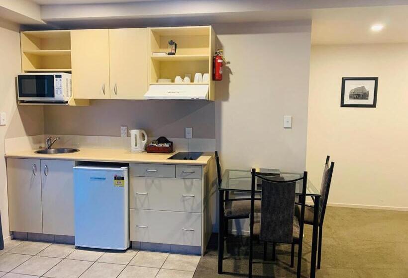 모텔 Southgate Motor Inn