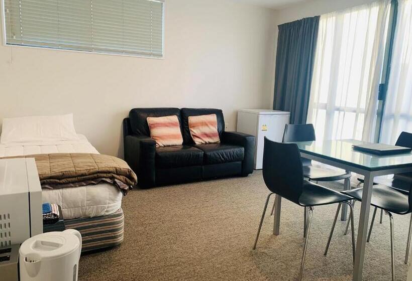 모텔 Southgate Motor Inn