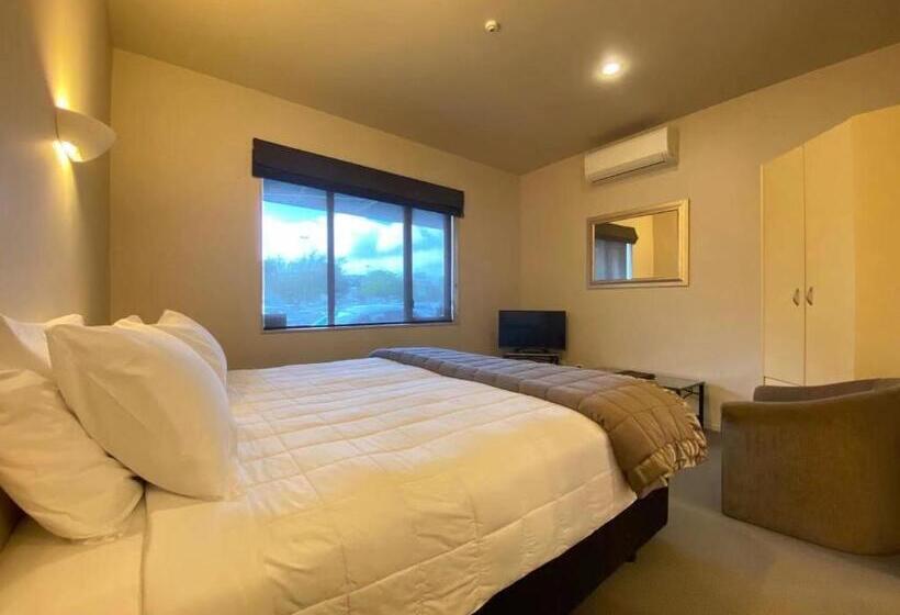 모텔 Southgate Motor Inn