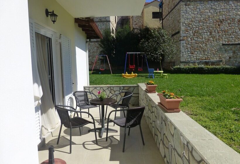 Pavloudis Apartments