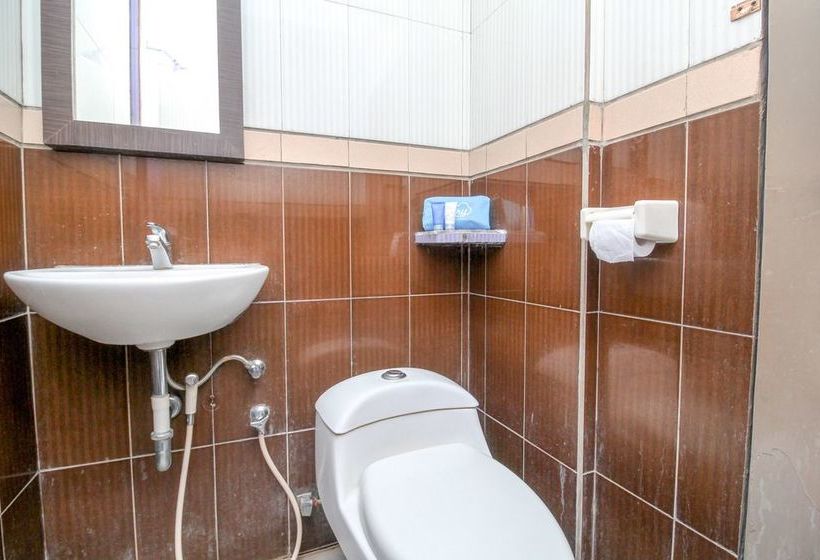 Пансион Airy Mataram Cakranegara Bangau Lombok