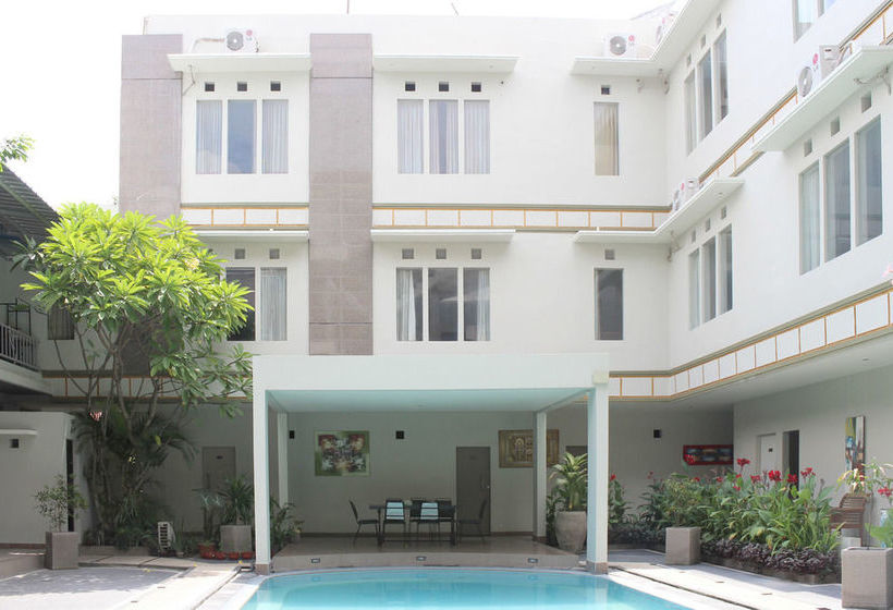 Пансион Airy Mataram Cakranegara Bangau Lombok