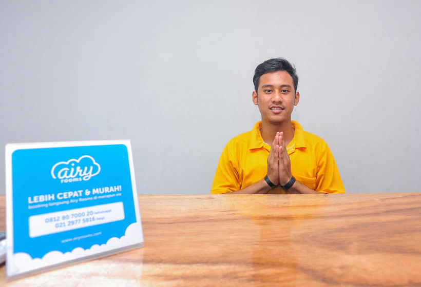 Пансион Airy Mataram Cakranegara Bangau Lombok