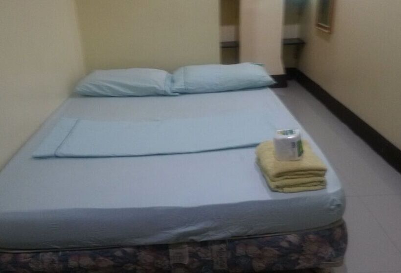 پانسیون Honey Hunt House