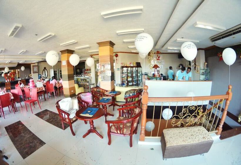 پانسیون Honey Hunt House