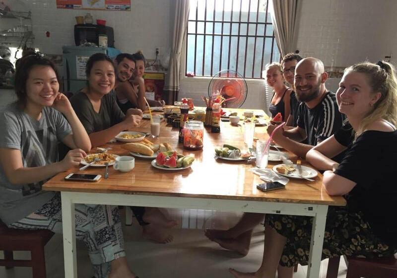 پانسیون Quynh Long Villa