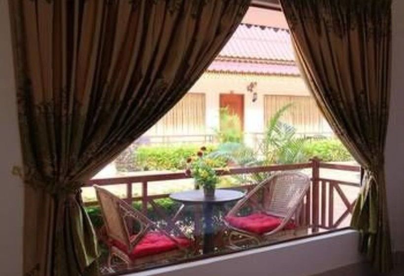 펜션 Reaksmey Meanrith Guesthouse And Residence