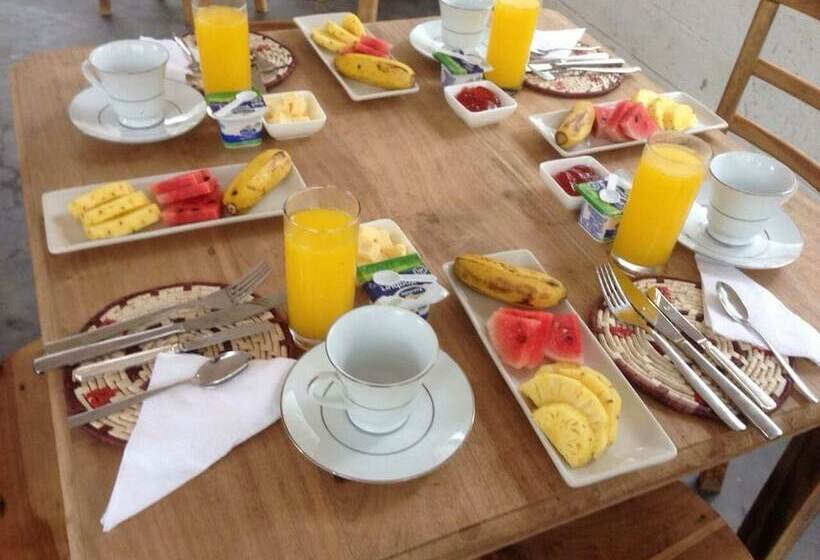 펜션 Sigiri Wilderness Resort