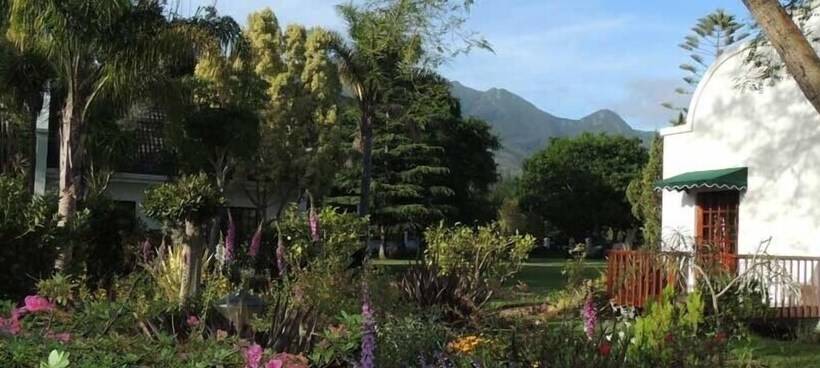 펜션 The Garden Villa Guesthouse