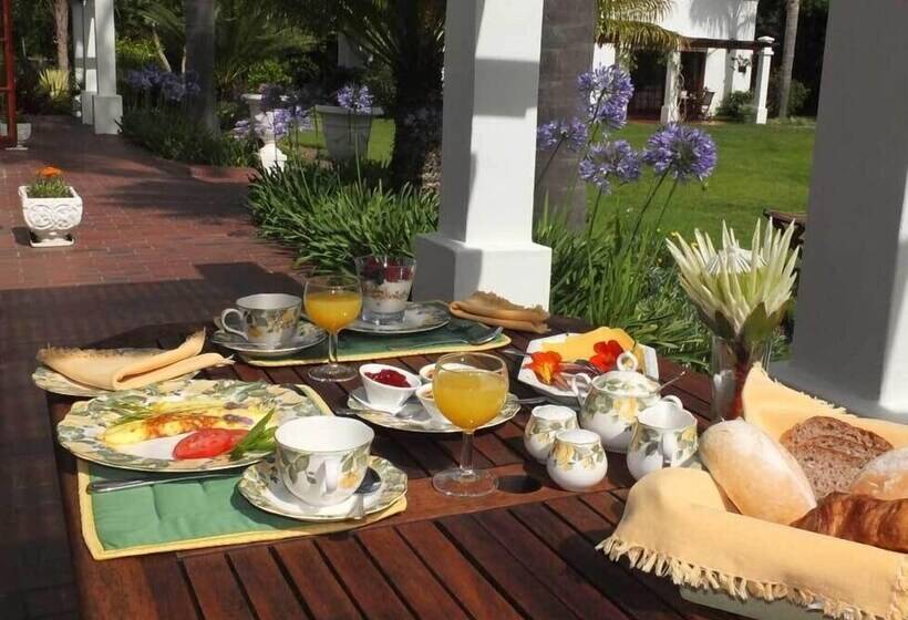 펜션 The Garden Villa Guesthouse