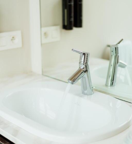 Пансион The House Of Edward