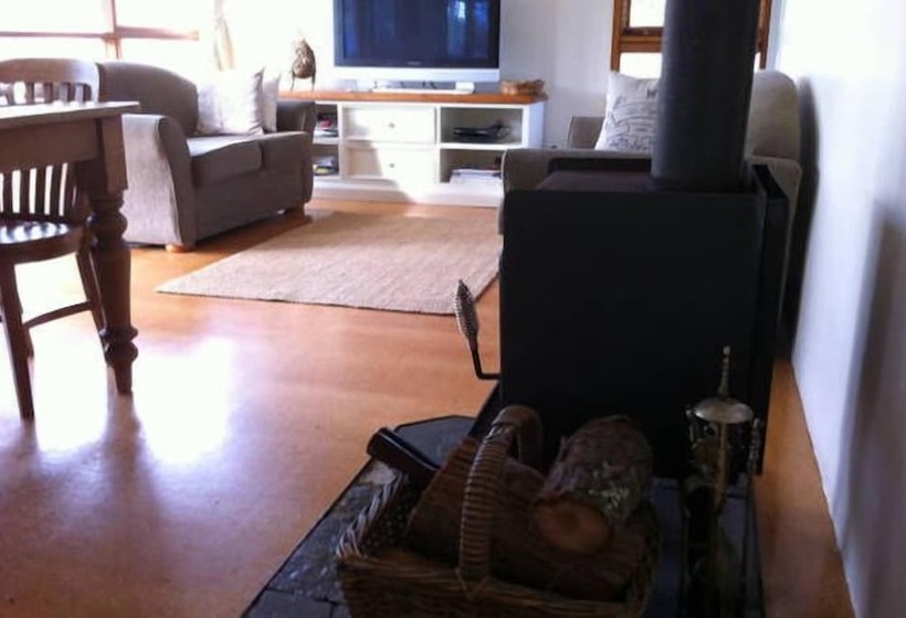 پانسیون The Shelter B&b