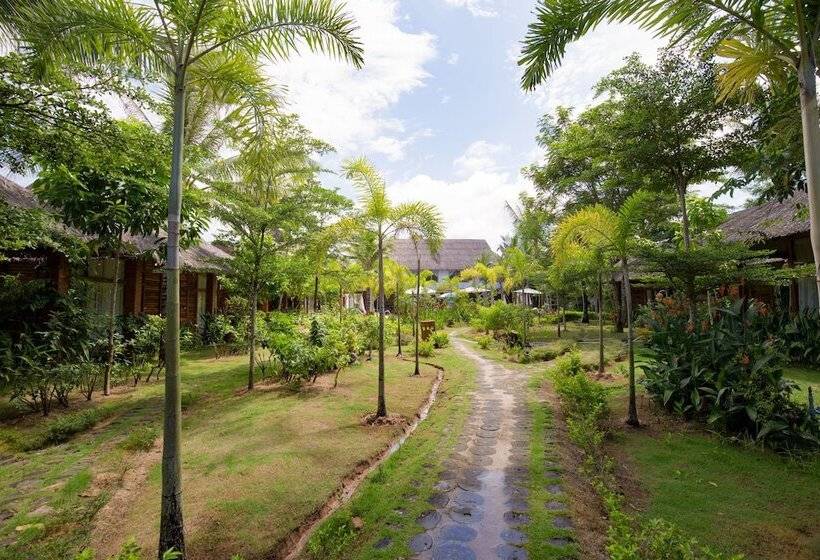 Phu Quoc Dragon Resort & Spa