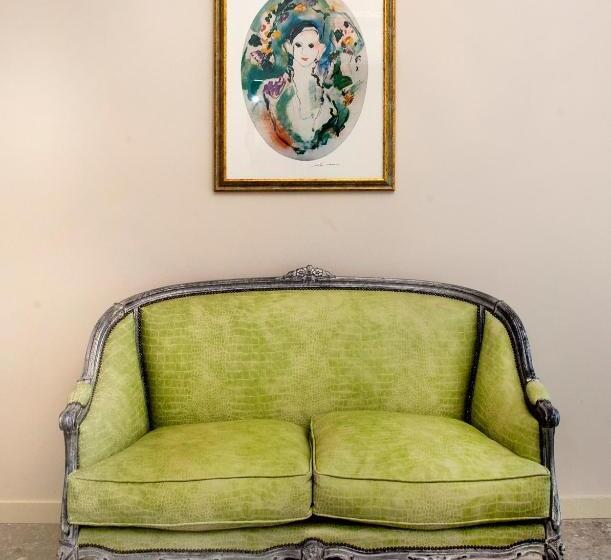 住宿加早餐  Porta Di Mezzo Luxury Suites And Rooms