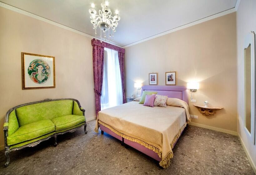 住宿加早餐  Porta Di Mezzo Luxury Suites And Rooms