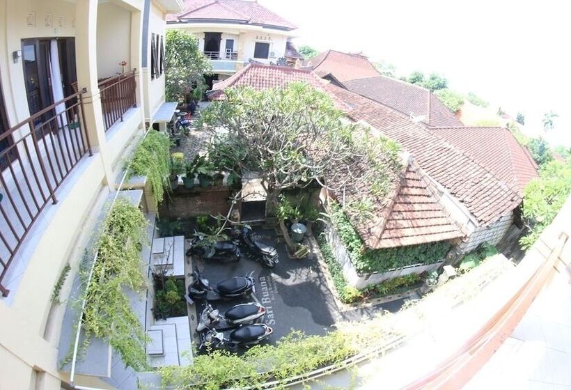 Sari Buana Bed & Breakfast