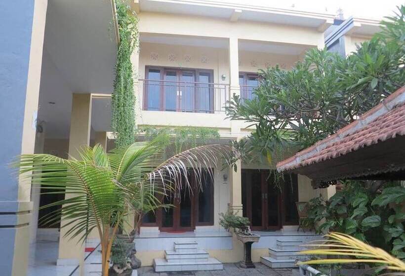 Sari Buana Bed & Breakfast