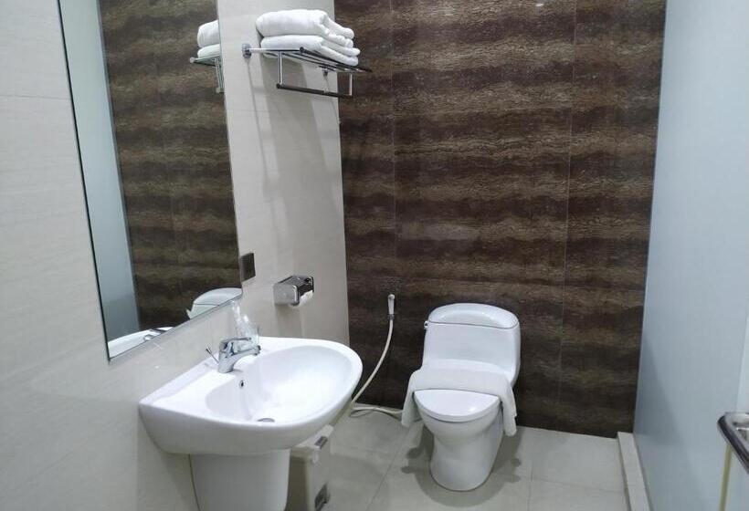 Thong S Inn Hotel Kualanamu