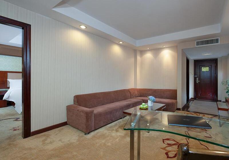 Vienna Hotel Qingyuan Lianjiang Road