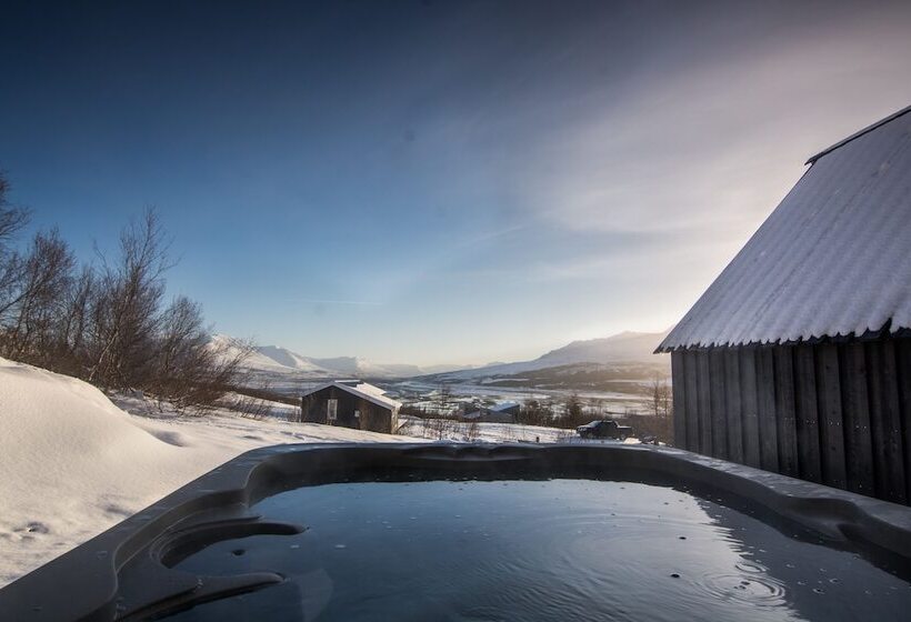 Viking Cottages & Apartments