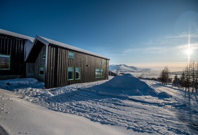 Viking Cottages & Apartments