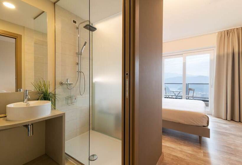 فندق Stampa 1968