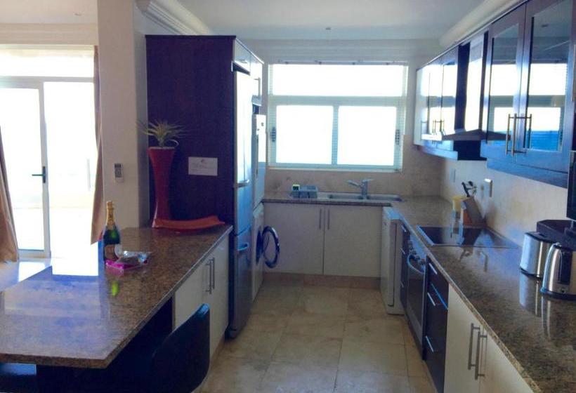 305 Ballito Manor Gardens, Ballito With Generator