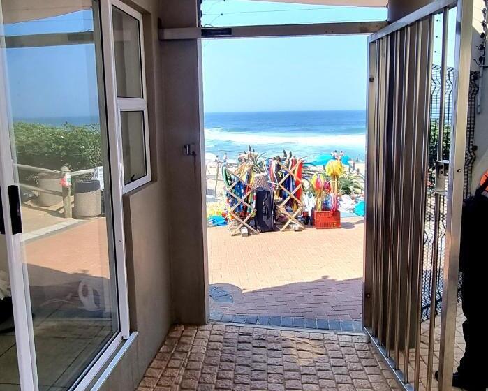 305 Ballito Manor Gardens, Ballito With Generator