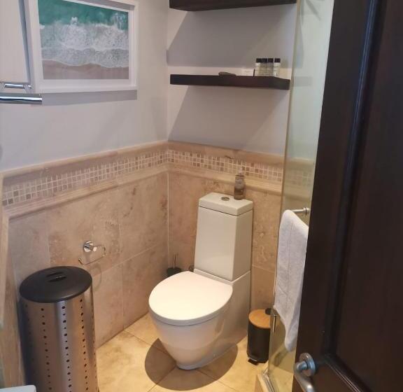 305 Ballito Manor Gardens, Ballito With Generator