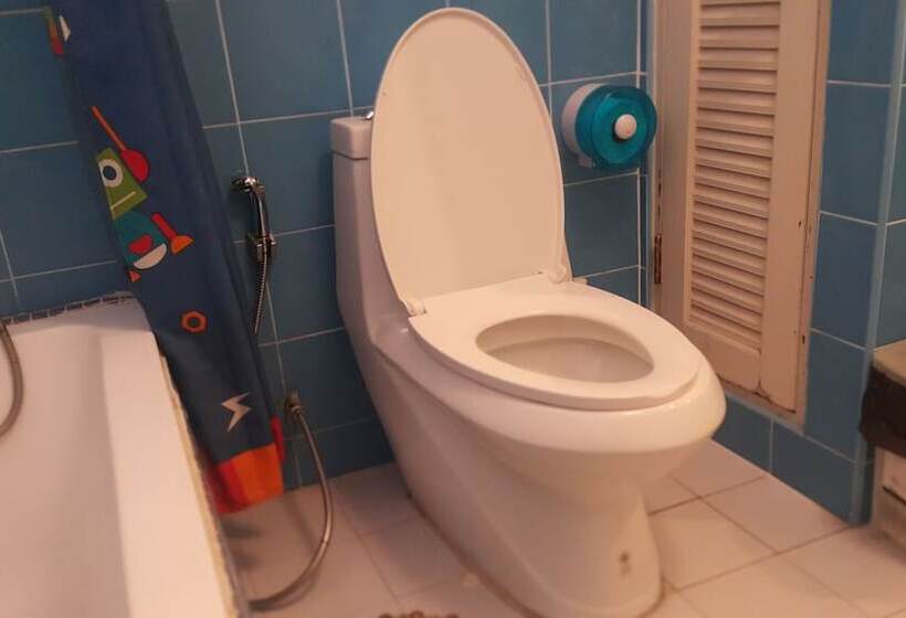 999 Triple Nine Boutique