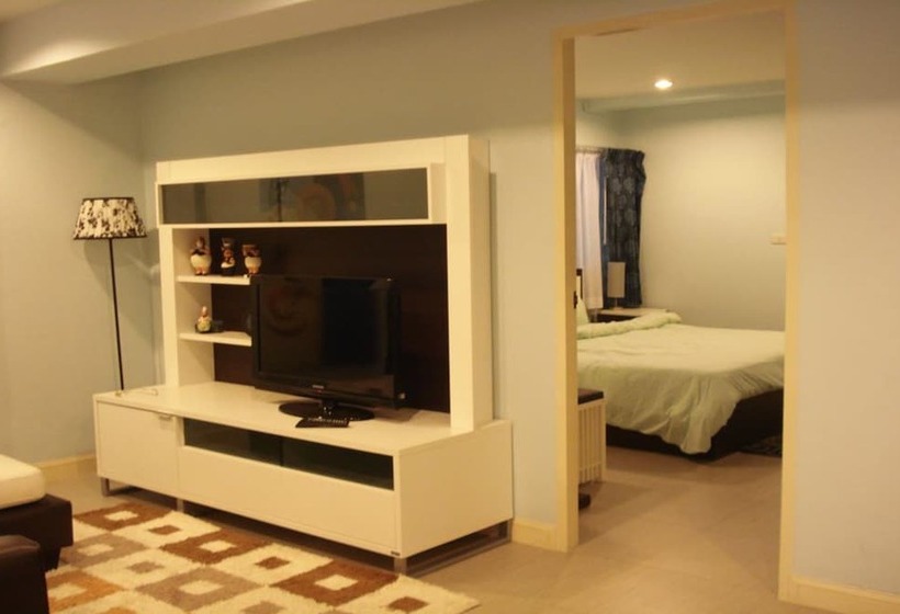 999 Triple Nine Boutique