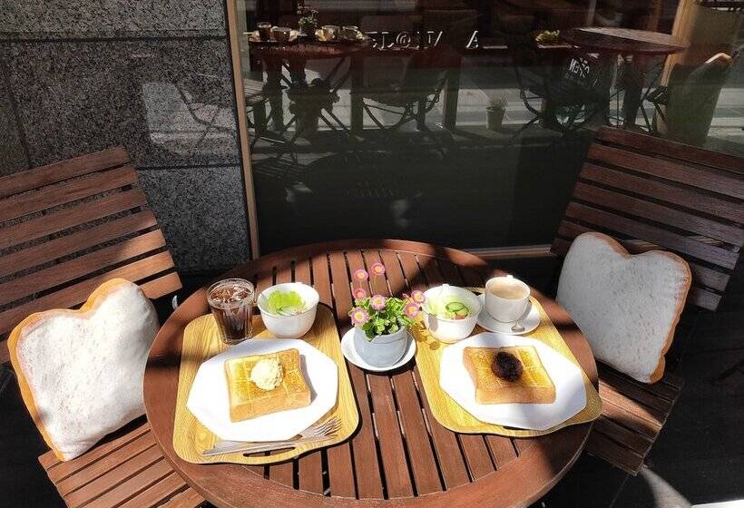 Bakery Hotel Château D Or   Hostel