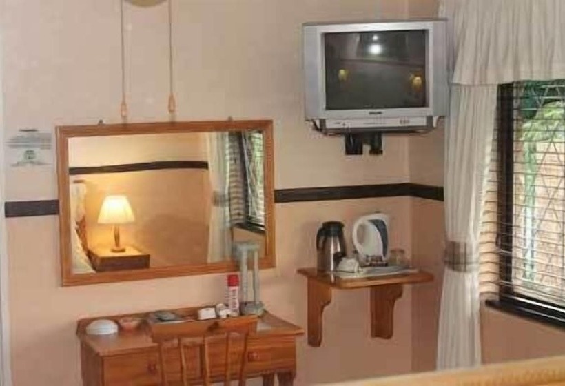 住宿加早餐  La Mer Lodge