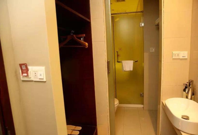 Elan Hotel North Shixin Road