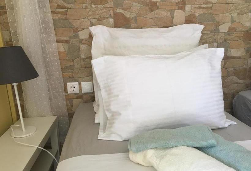 Er.zo Summer Studios