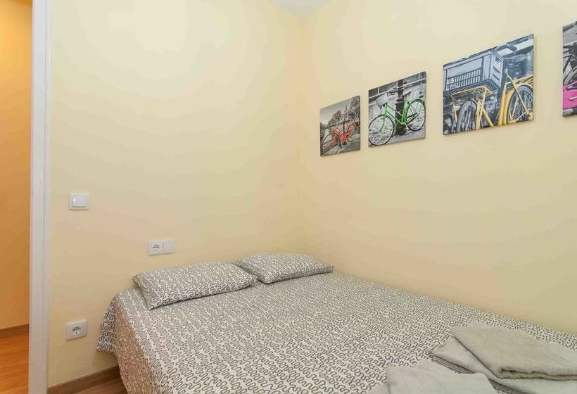 Go Bcn Apartments Castillejos