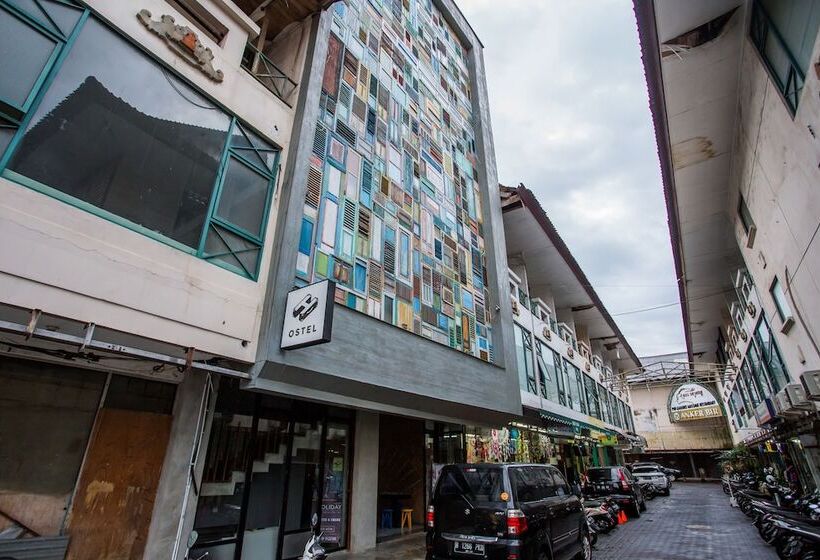 فندق صغير H Ostel Bali