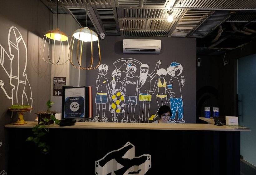 فندق صغير H Ostel Bali