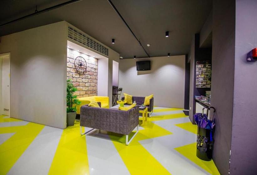 Private Rooms At Hostel63