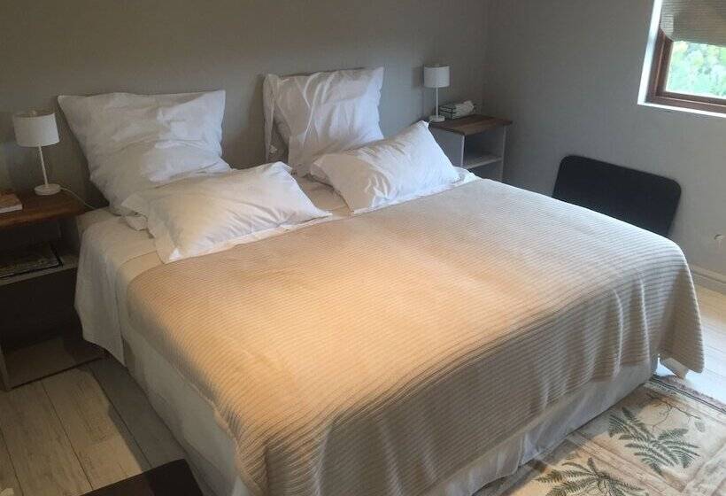 فندق African Crags Eco Lodge